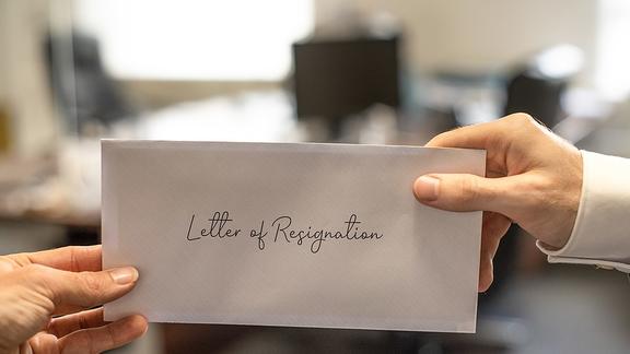 Handing in letter of resignation